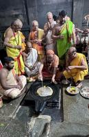 H.H. Shrimat Sadyojat Shankarashram  Swamiji's  visit to  Shri Mahabaleshwar Temple - Gokarna (21st June 2023)
